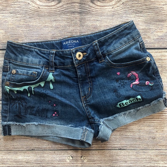 Arizona Jean Company Other - Arizona girls Jean Shorts size 8 beach design